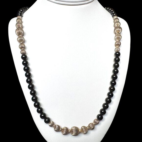 Vintage Sterling Silver Native Pearl Black Onyx Beaded Necklace 34in Chain 925 - Picture 3 of 16